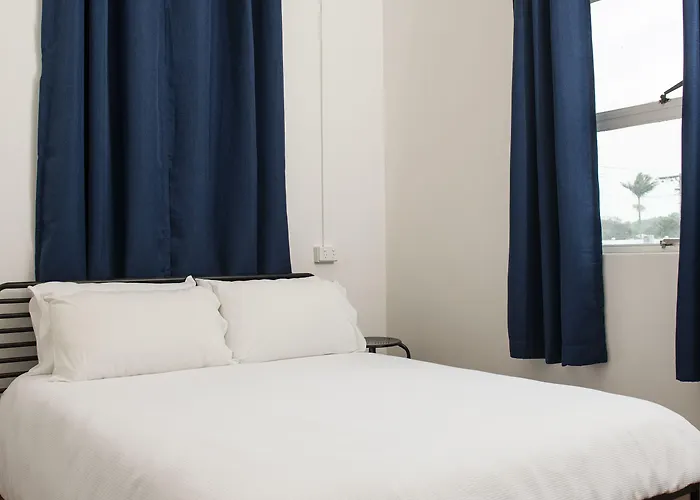 The Met Hotel