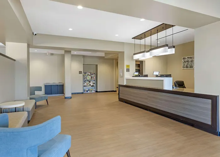 Mainstay Suites North - Central York