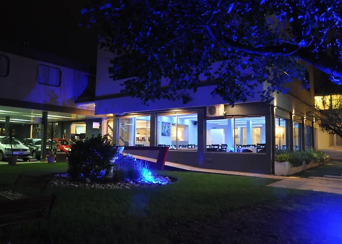 Piazza Hotel