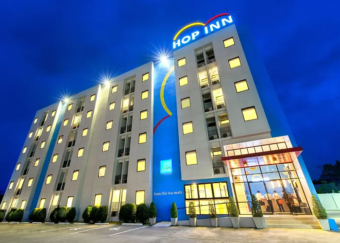 Hop Inn Mukdahan
