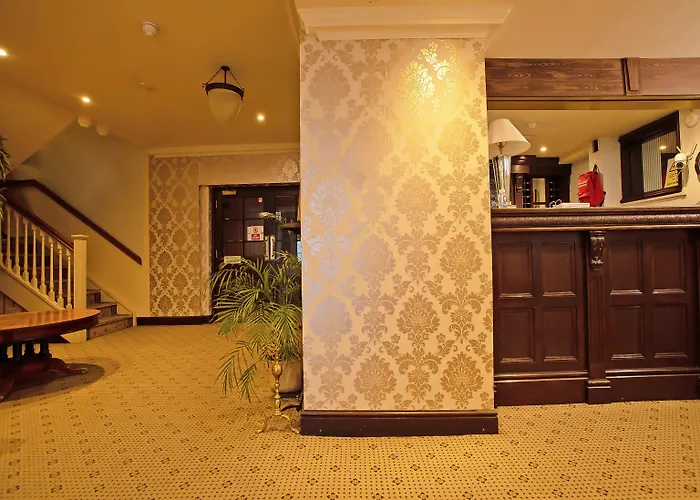 Great White Horse Hotel