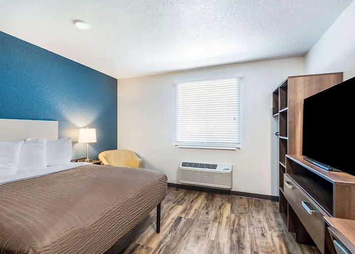 Woodspring Suites Bradenton