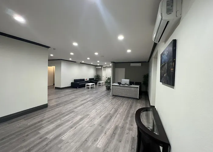 ASPIRE INN&SUITES Orange