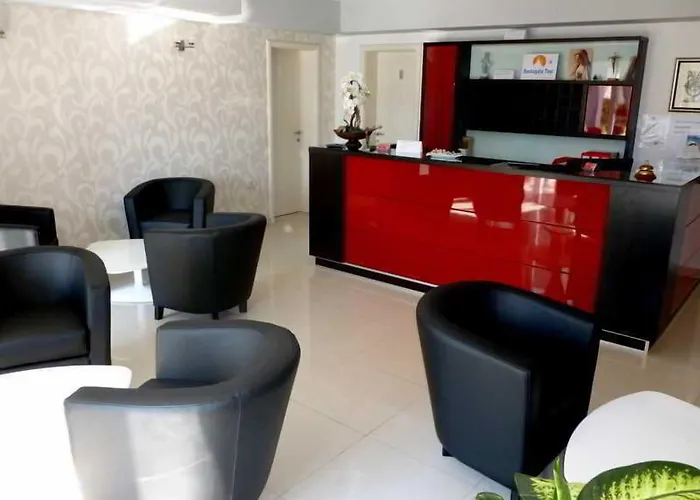 Hotel Dina