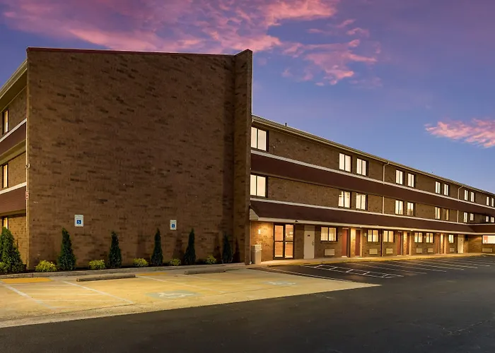 Red Roof Inn Plus+ Columbus - Worthington