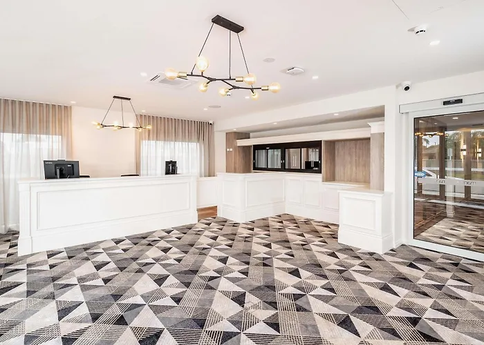 Mantra Shepparton
