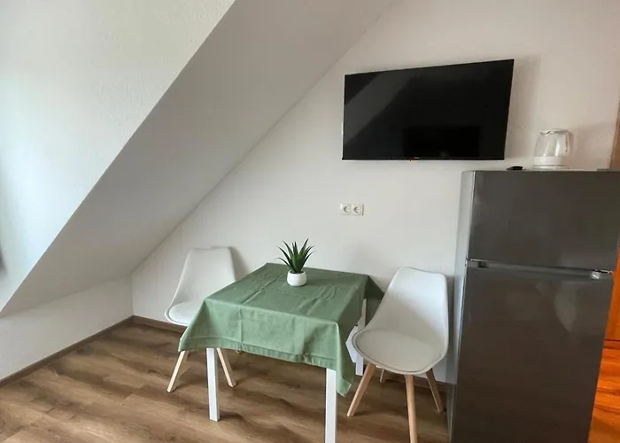 Gavner Boardinghouse Apen