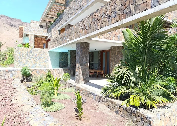 São Pedro Bay