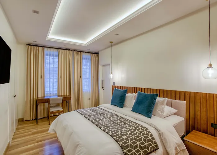 Wanderlot - Hotel Plaza Central