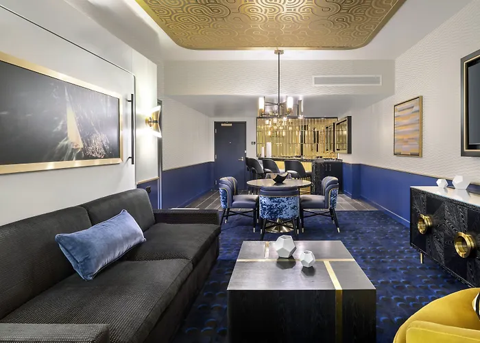 Circa Resort & Casino - Adults Only