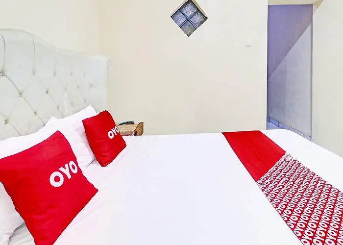 Oyo Life 91480 Putridapisa Syariah