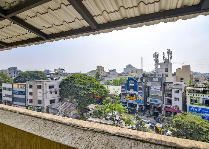 Treebo Shree Sai Suites - 2Km From Mahalaxmi Temple