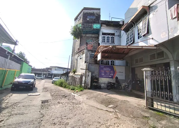 Hotel O Excellent Kost