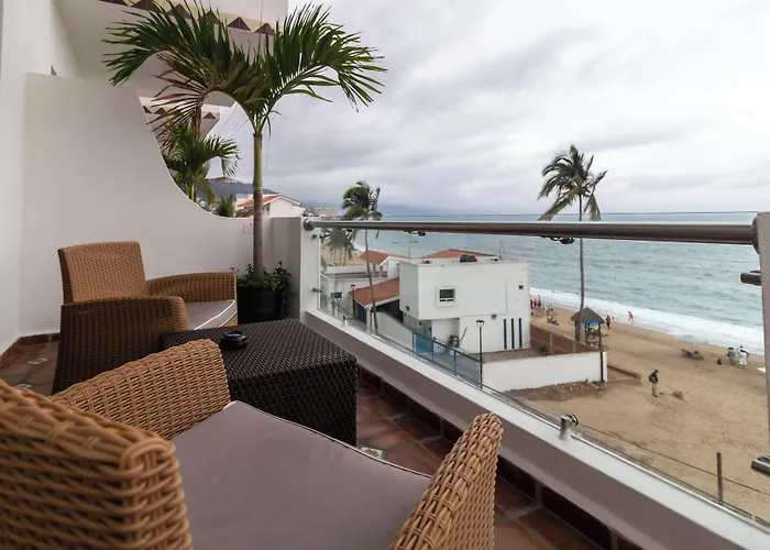 The Paramar Beachfront Boutique Hotel With Breakfast Included - Downtown Malecon