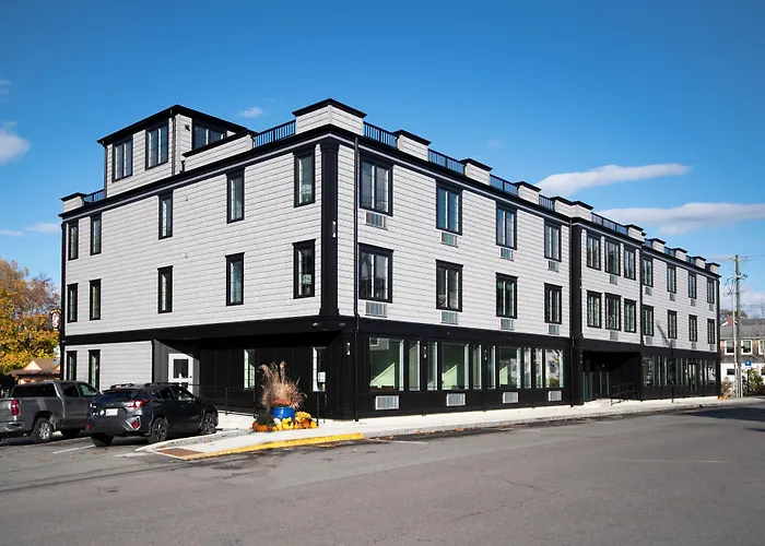 The Pathmaker Hotel