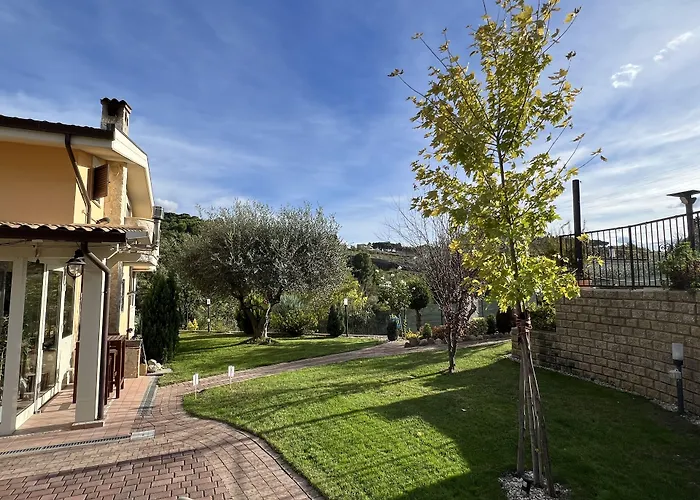 Peperosa In Collina B&B