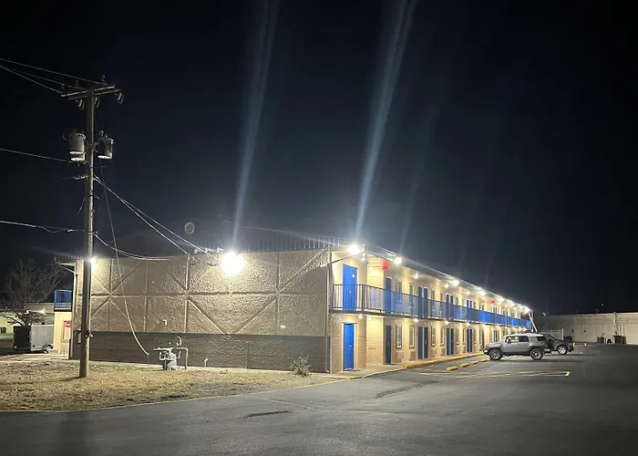 Super 8 By Wyndham Paducah I-24 Exit 4