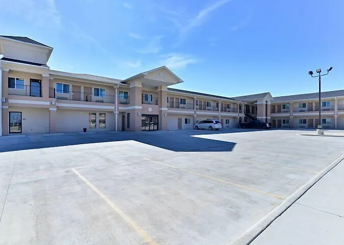 Western Inn & Suites
