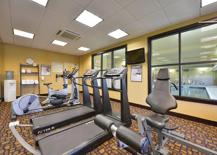 Comfort Inn & Suites Adj To Akwesasne Mohawk Casino
