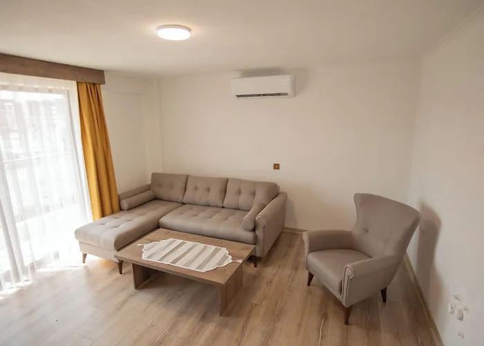 E87 Highway Otel