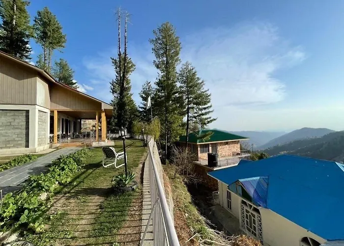 Sky Lodge Hotel