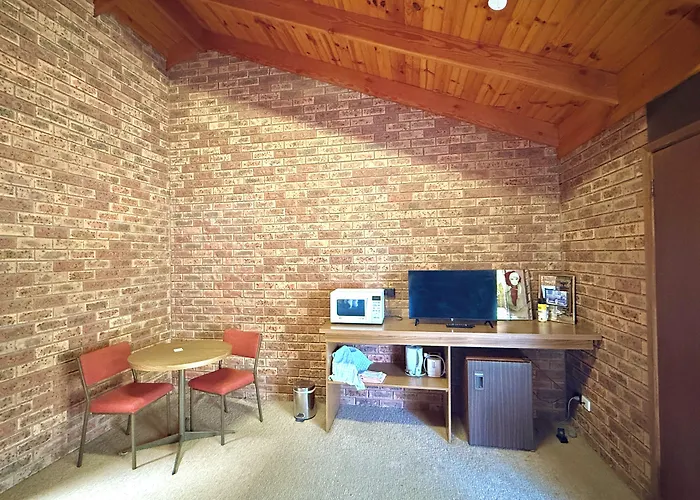 Redgum Motel