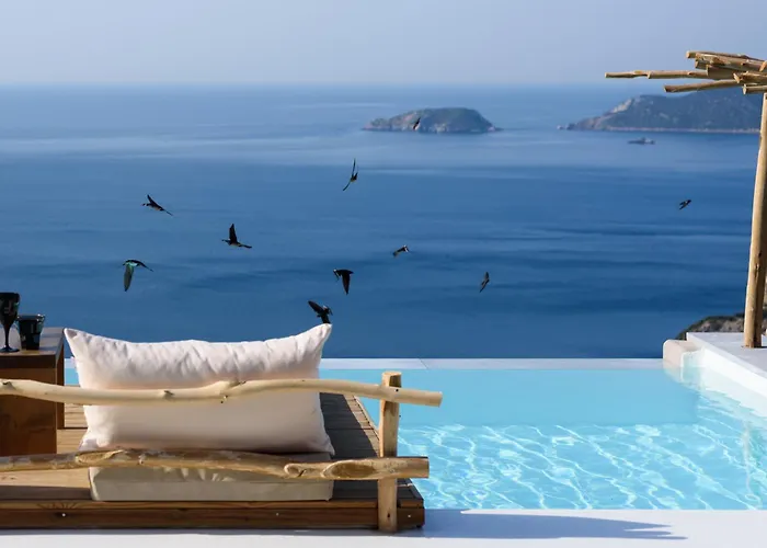 Aletri Swim Up Boutique Hotel
