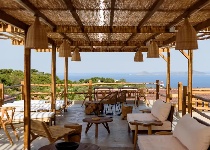 Aletri Swim Up Boutique Hotel