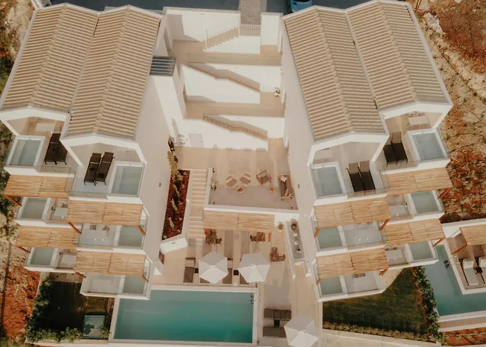 Somnus Suites Parga
