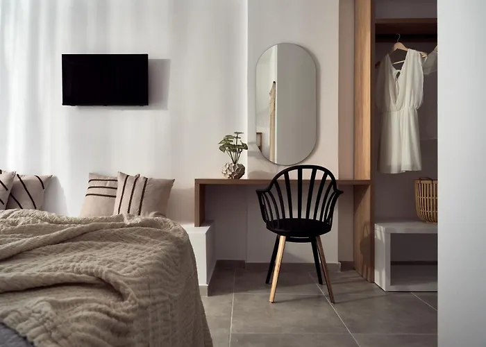 Cassiopeia Rooms & Suites