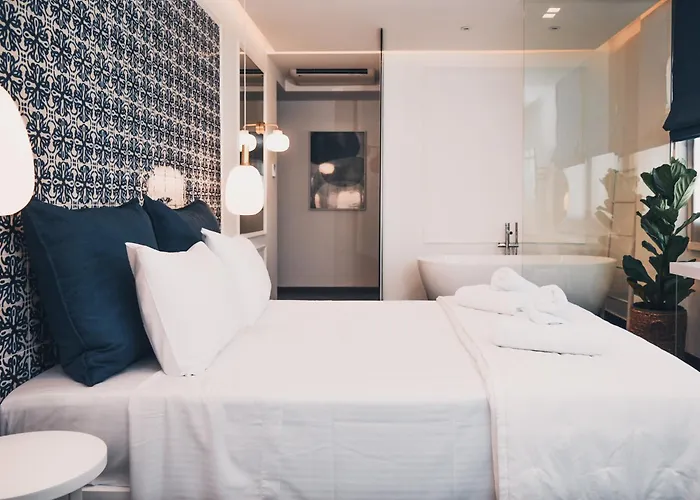 Blue Luxury Suites