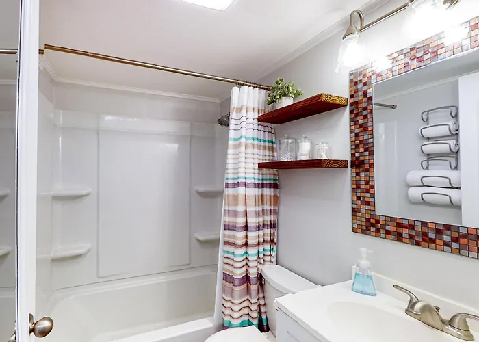 Ocean Waye 226