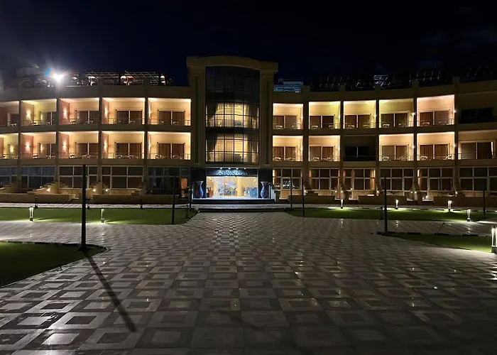 Amwaj Hotel