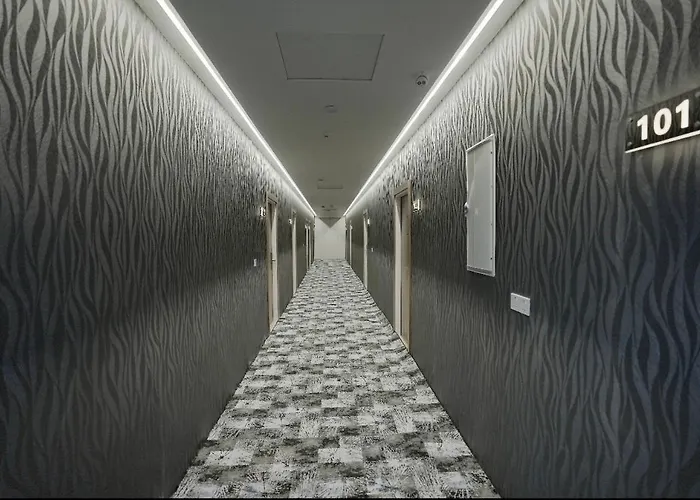 Lara Hotel