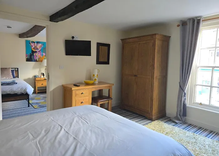 Family Room 2 - The Unicorn Hotel