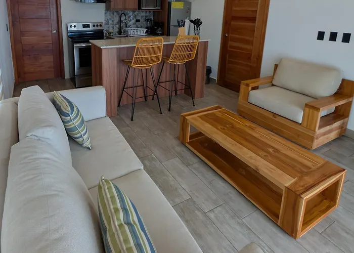 Condominios Postomare
