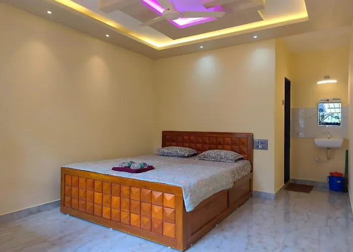 Vinayak Home Stay
