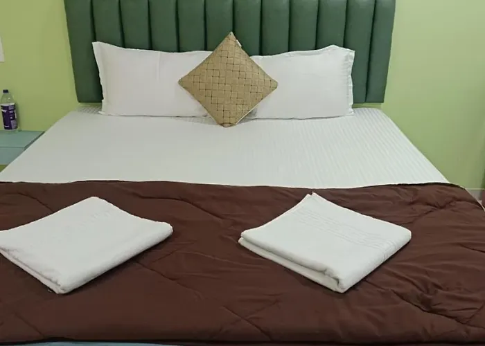 3 Wonders Tarkarli Hotel And Restaurent