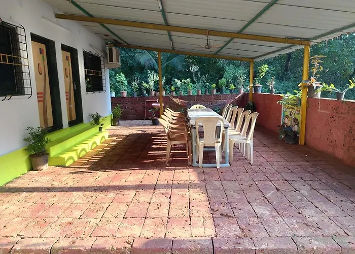 Vinayak Home Stay