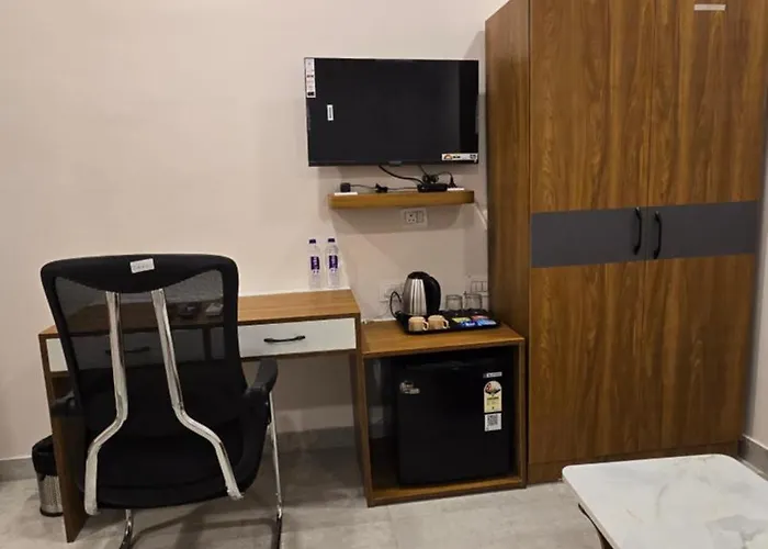 Elite Hotel Karimnagar