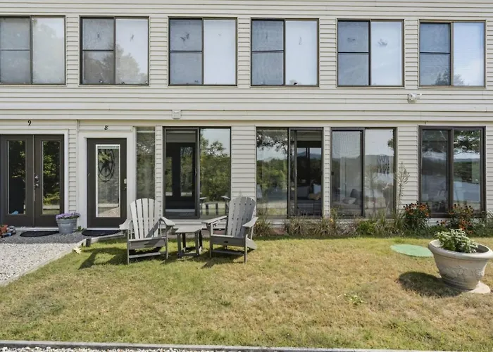 Modern Newfound Lake Condo, Lake Views & Beach