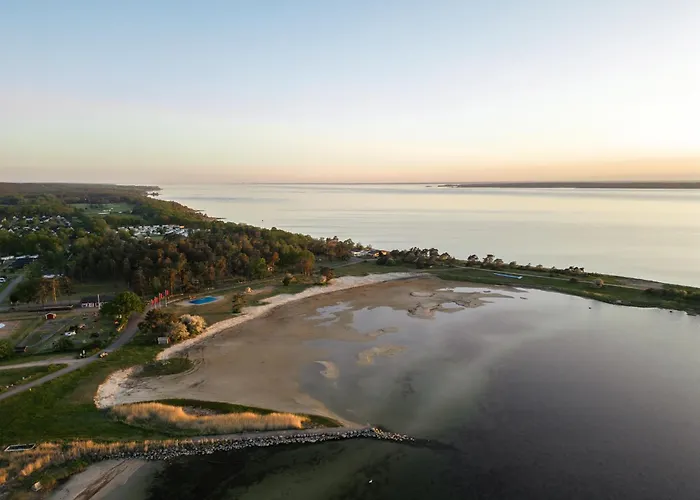 Luxury Living At Ekerum Oeland Heated Pool, Golf & Sea!