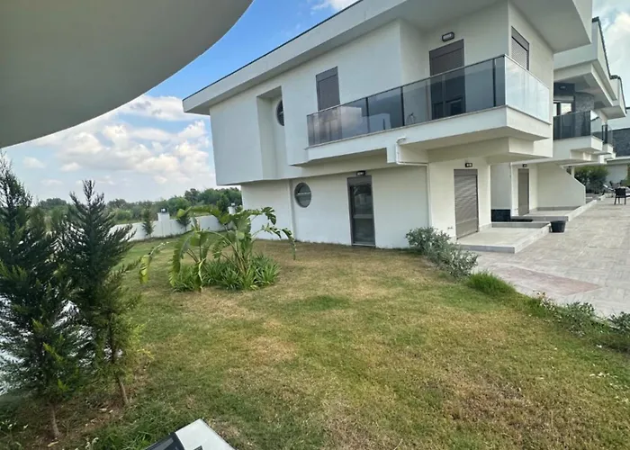 Charmante, Moderne Wohnung 10 Minuten Fussweg Zum Strand!