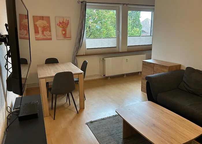 City Monteur Apart