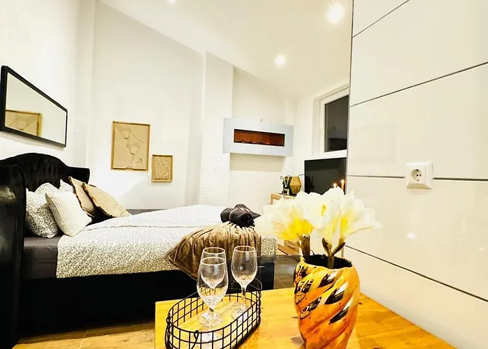 Cozy Studio Apartment In Central Area