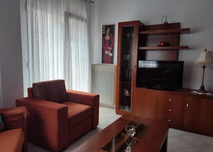 Vaia'S Urban Stay