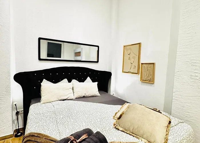 Cozy Studio Apartment In Central Area