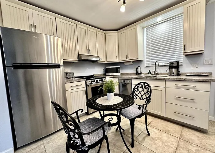 Coastal Bonita Springs Condo Steps Away To Beach Pool