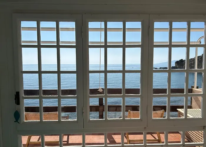 Exclusive Tuscany Beach House - The Sea At Your Doorstep