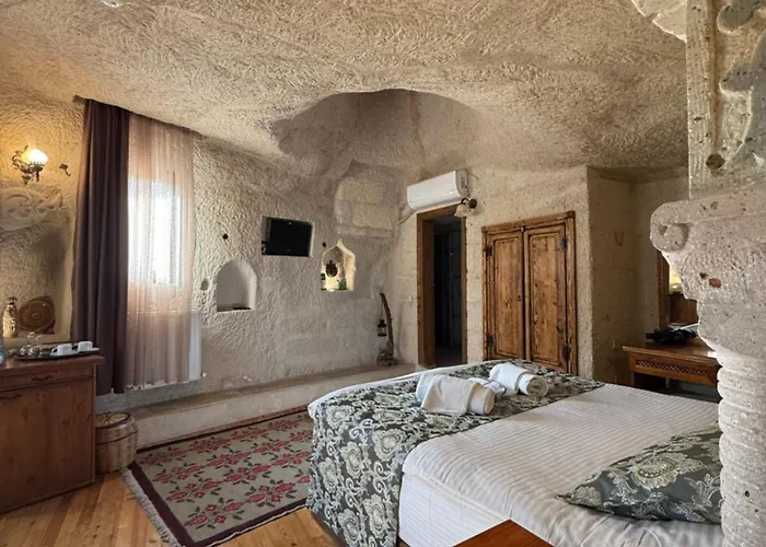 Arif Cave Hotel
